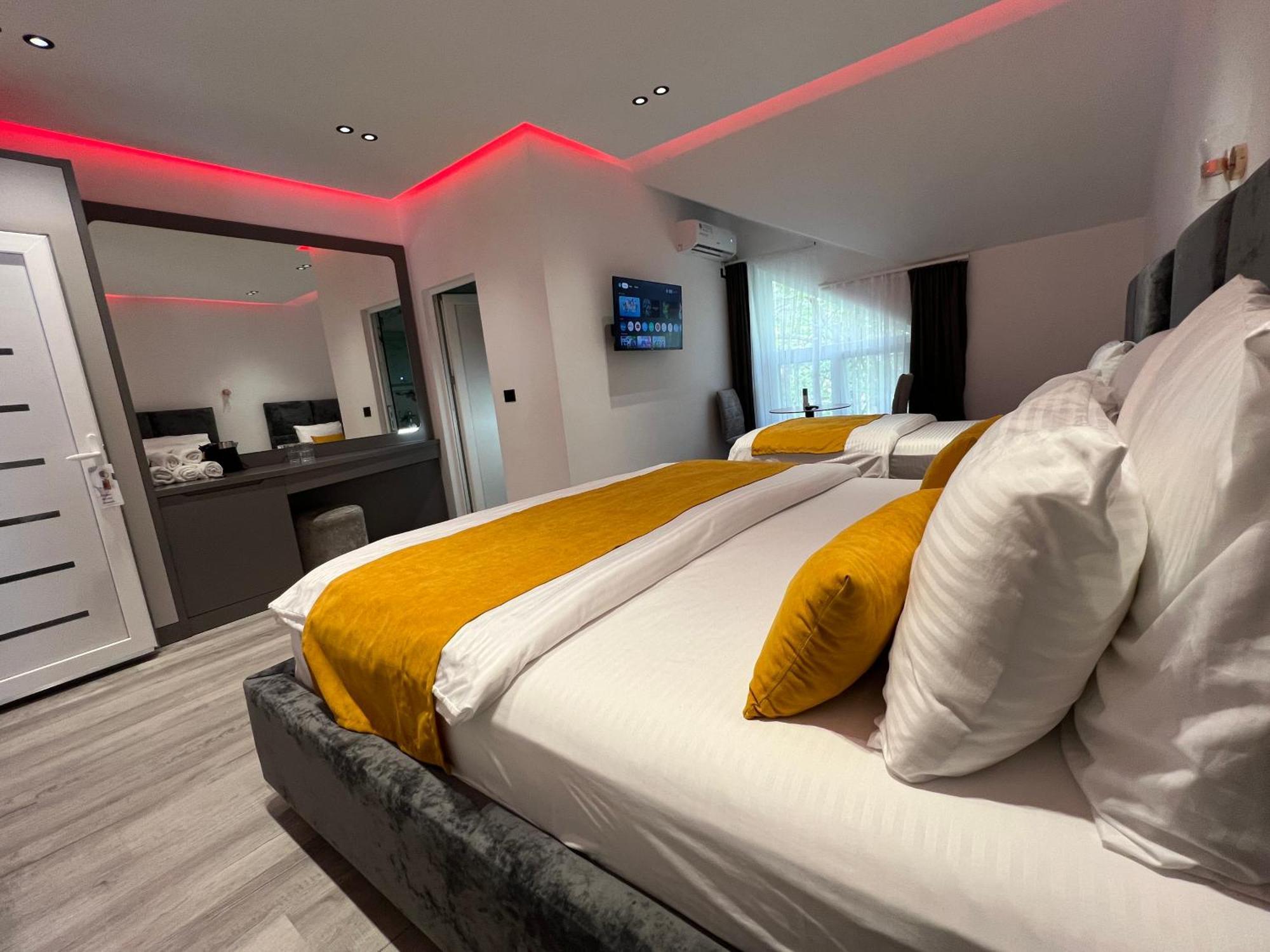 Breezy Hotel Valbone Exteriér fotografie