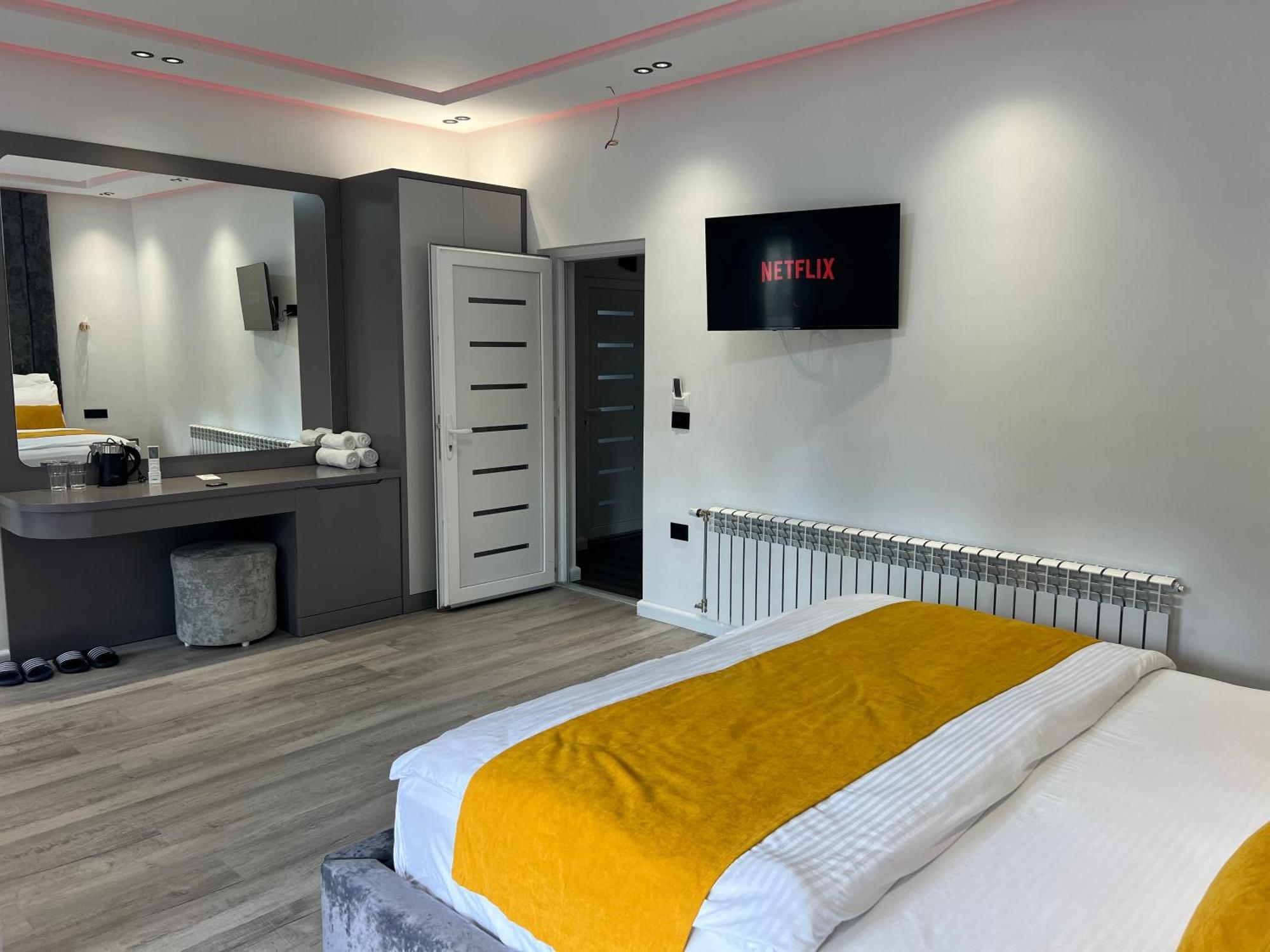 Breezy Hotel Valbone Exteriér fotografie